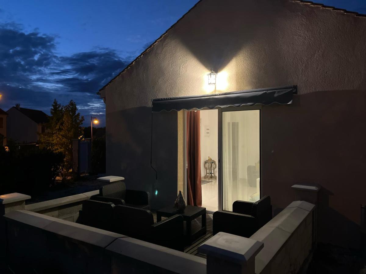Maison Entre Disneyland Et Paris 모 외부 사진